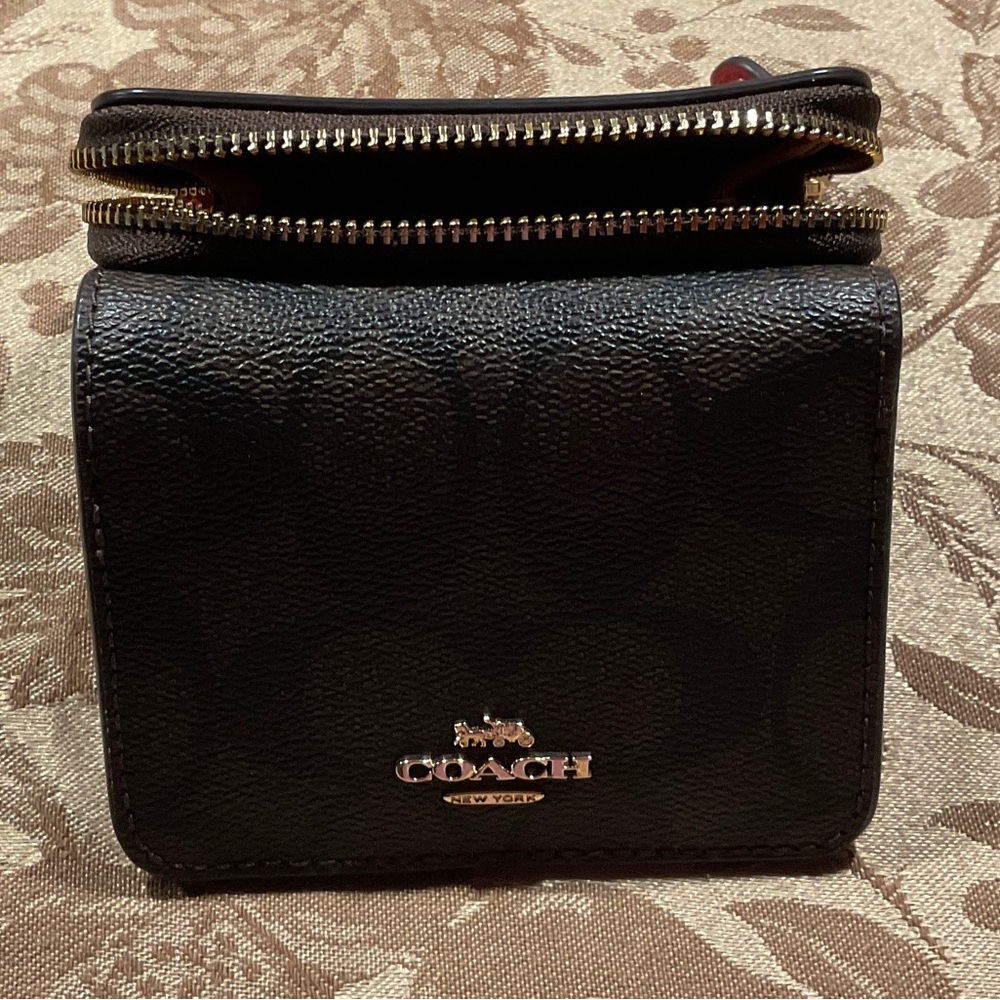 Coach Womens TriFold Leather Wallet